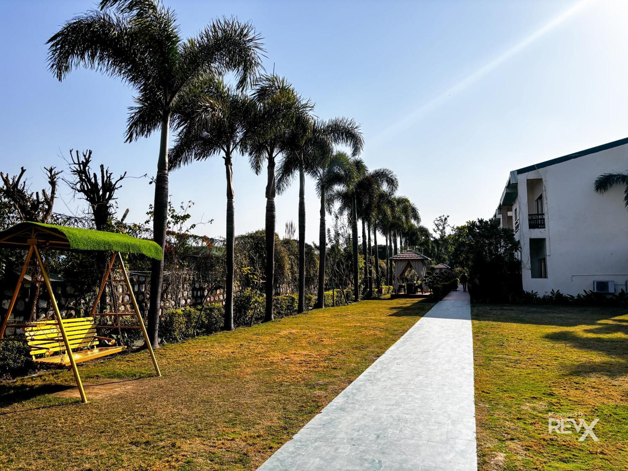 The Neeraj River Forest Resort Ayurvedic Wellness Center Rishikesh Exterior photo
